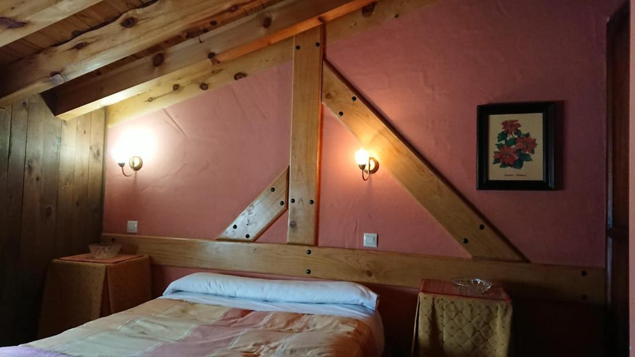 Artesano I y III Guest House Navarredonda de Gredos Eksteriør bilde