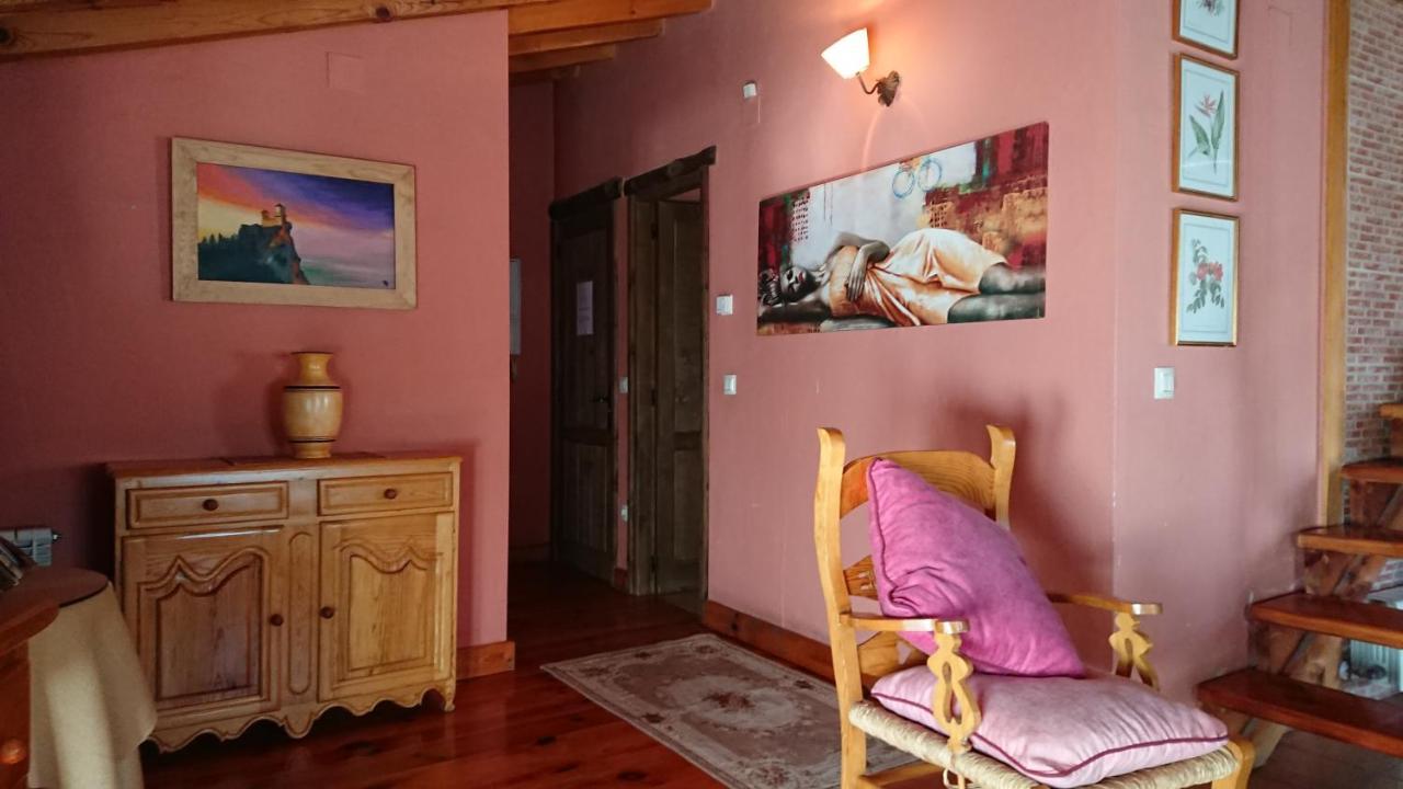 Artesano I y III Guest House Navarredonda de Gredos Eksteriør bilde