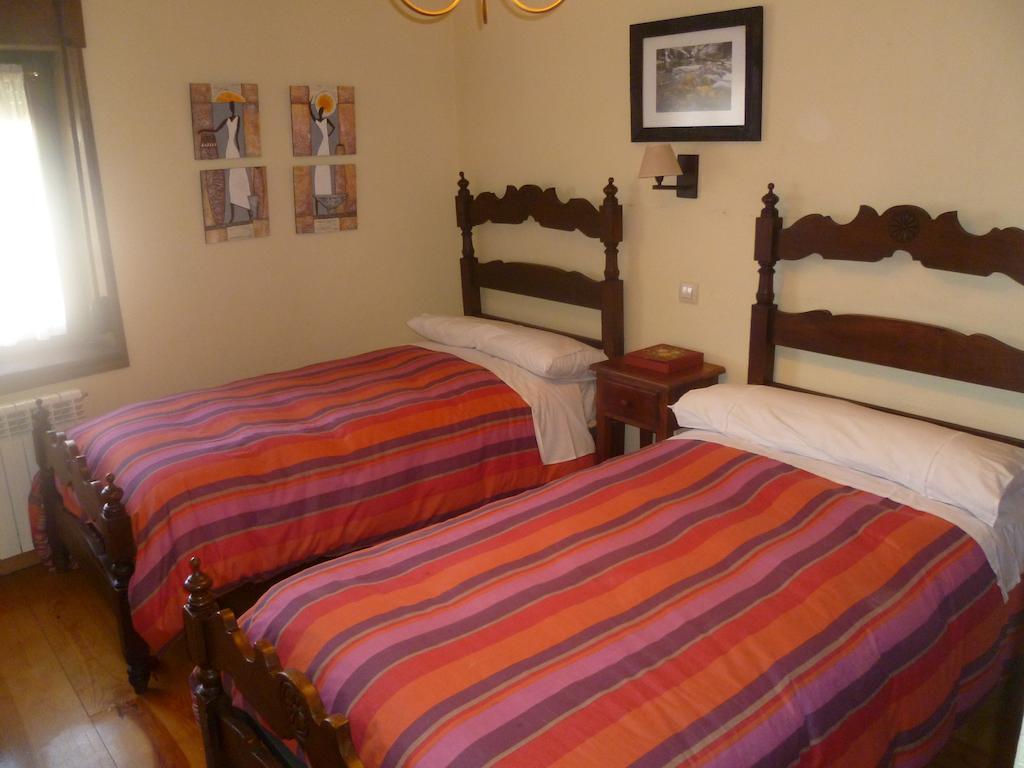Artesano I y III Guest House Navarredonda de Gredos Eksteriør bilde